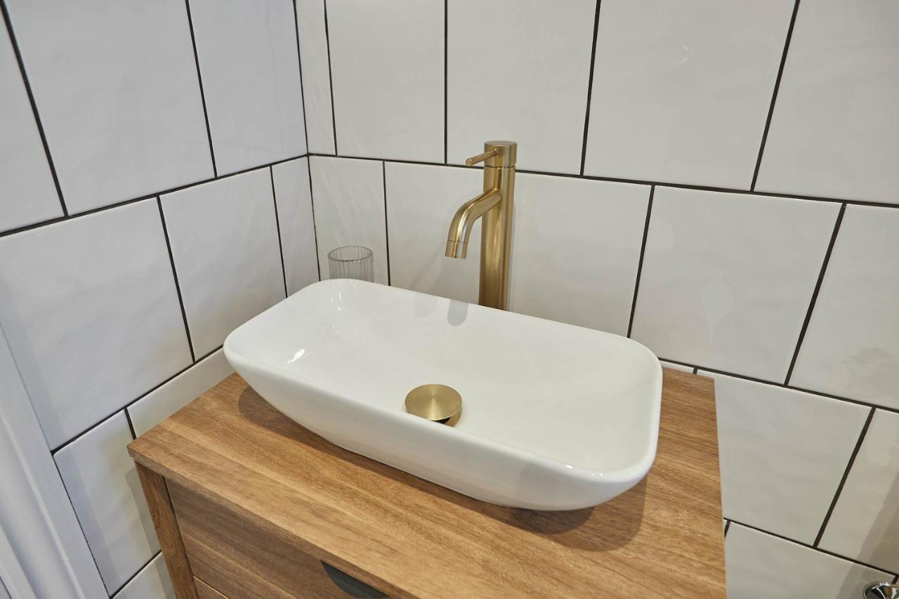 Host & Stay - Abbey Nook Уитби Екстериор снимка